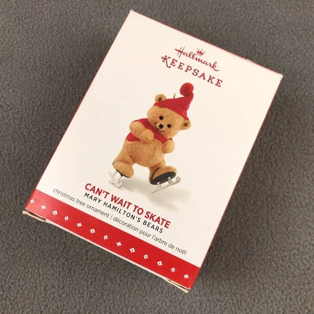 Hallmark Keepsake Christmas Holiday Ornament Decor Bears Can't Wait to Skate‎ #1